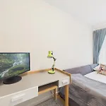 Portside With Balcony By Solarento شقة غدينيا