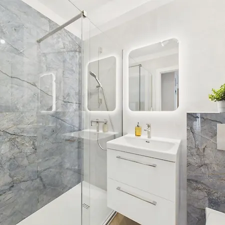 Апартаменты Portside With Balcony By Solarento Гдыня