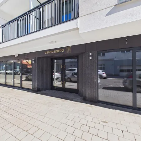 Апартаменты Portside With Balcony By Solarento *