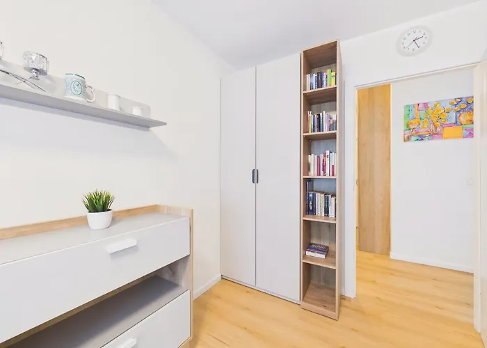 Portside With Balcony By Solarento Гдыня