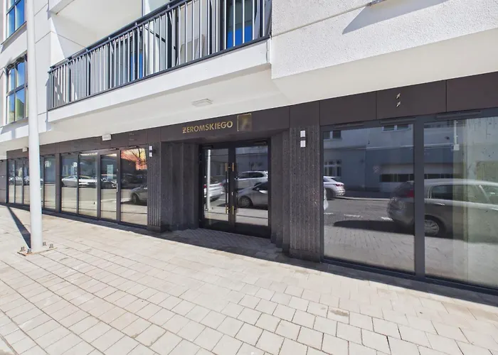 Апартаменты Portside With Balcony By Solarento *